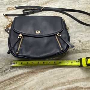 Beautiful blue pebbled leather Michael Kors purse